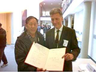 Chairman Ren Zhongjing returned from a visit to Germany